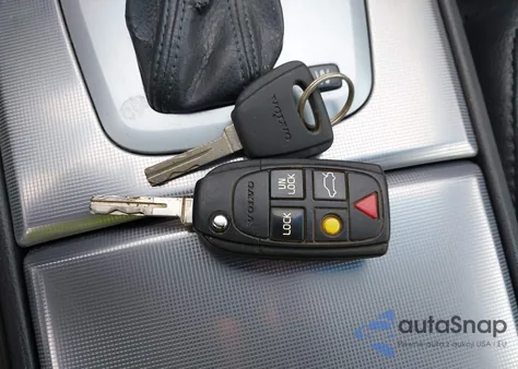 2004 Volvo Xc90 2.5T Awd z USA, uszkodzony, nr VIN YV1CZ59H541092970